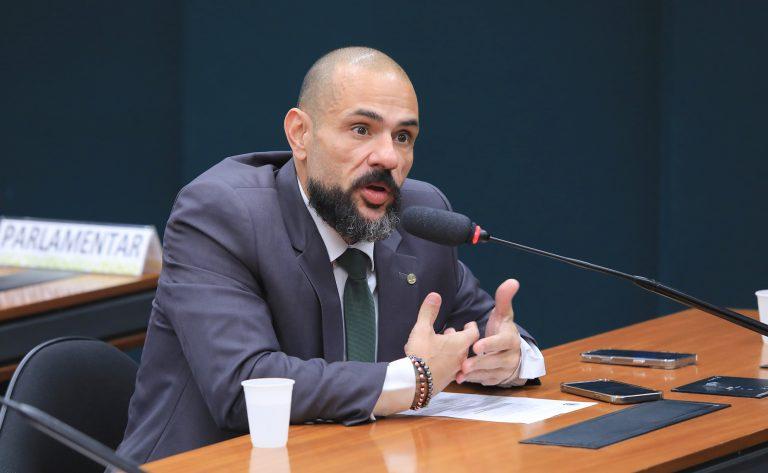 Câmeras Corporais em Policiais