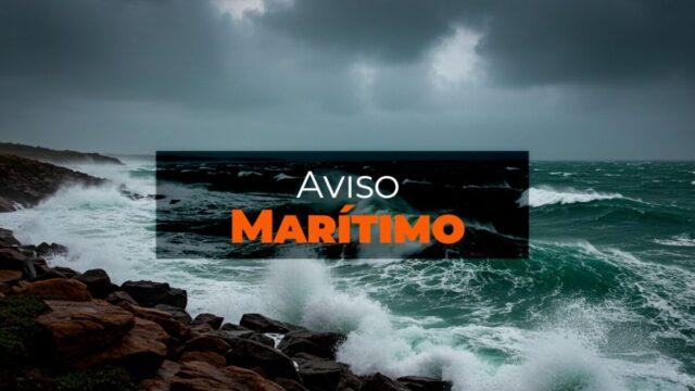 Mar agitado devido ao ciclone extratropical em Santa Catarina