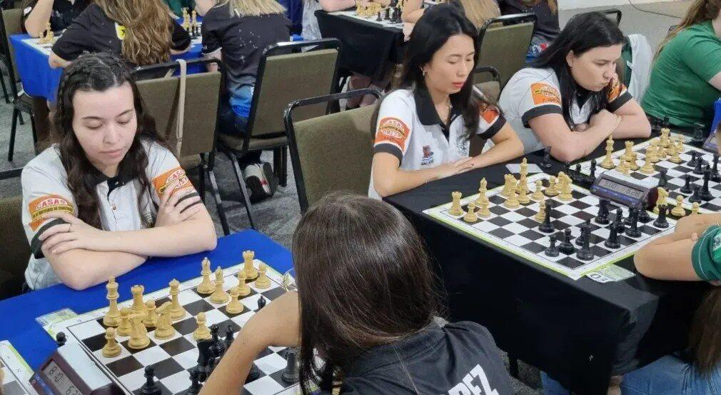 Competição de Xadrez em São José