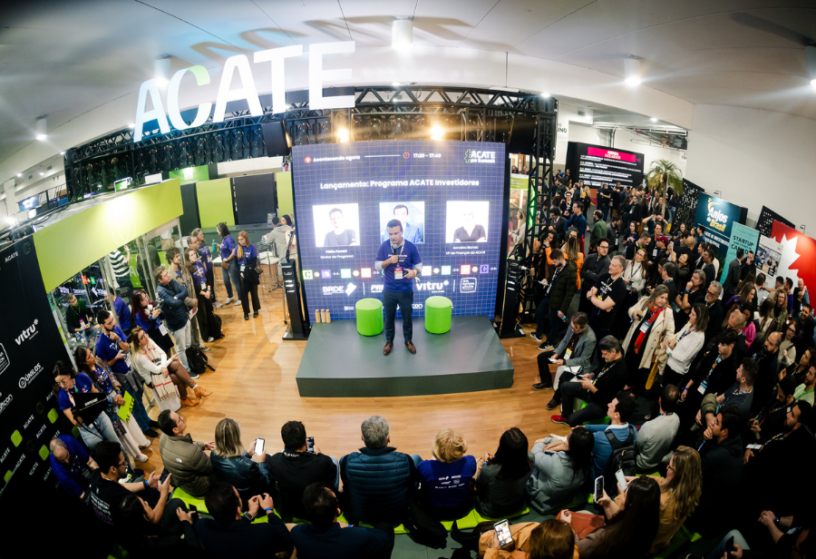 Evento de tecnologia Startup Summit 2025 ACATE