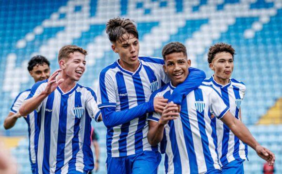 Avaí na liderança das finais do Catarinense Sub-15 e Sub-17