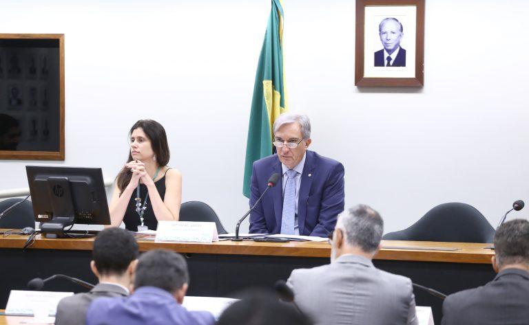 Ilustração representativa de acordos de risco compartilhado na saúde