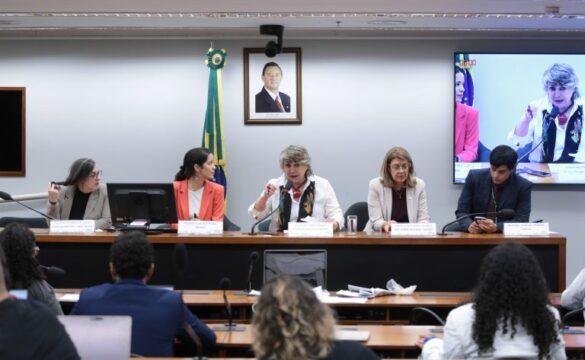 Novos medicamentos para HIV e impacto no acesso pelo SUS
