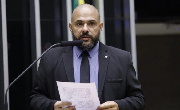 Militares discutem projeto de lei sobre violência contra subordinados