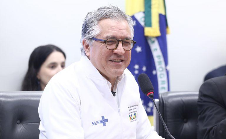 Ministro da Saúde Alexandre Padilha na audiência