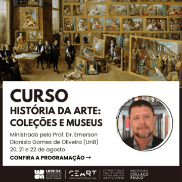 Professor ministrando aula magna no Museu da Escola Catarinense