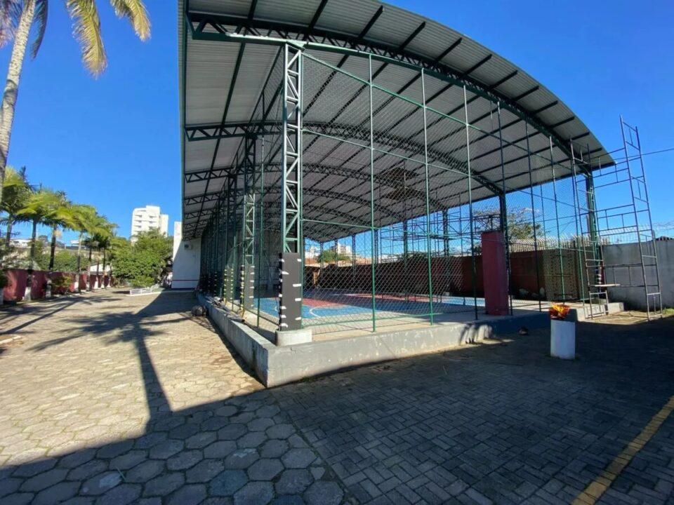 Quadra Poliesportiva revitalizada
