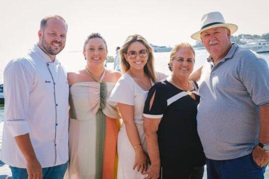 Imagem do Rancho Açoriano inaugurando nova unidade no Passeio Primavera