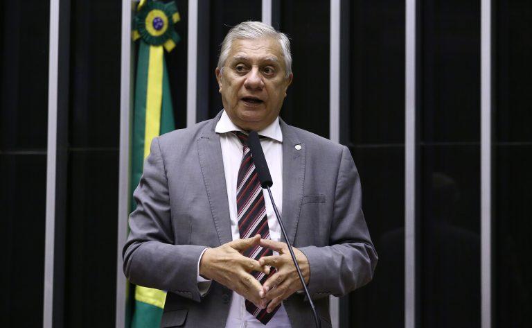 Municípios vizinhos à exploração recebem royalties do petróleo