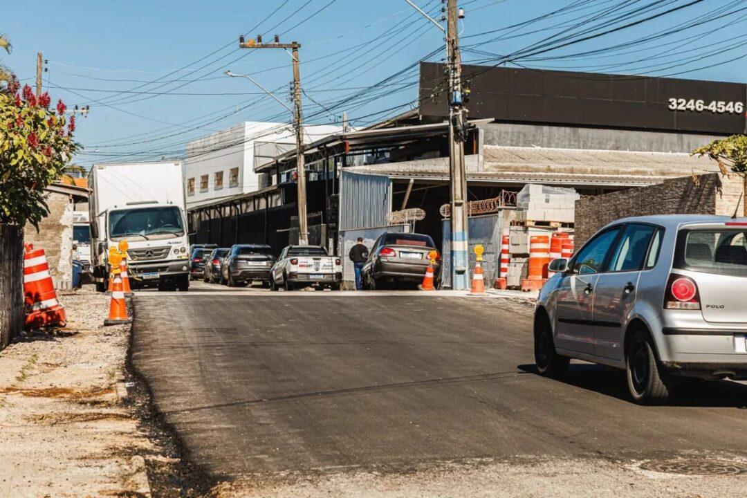 Asfaltamento da Rua Velha em São José