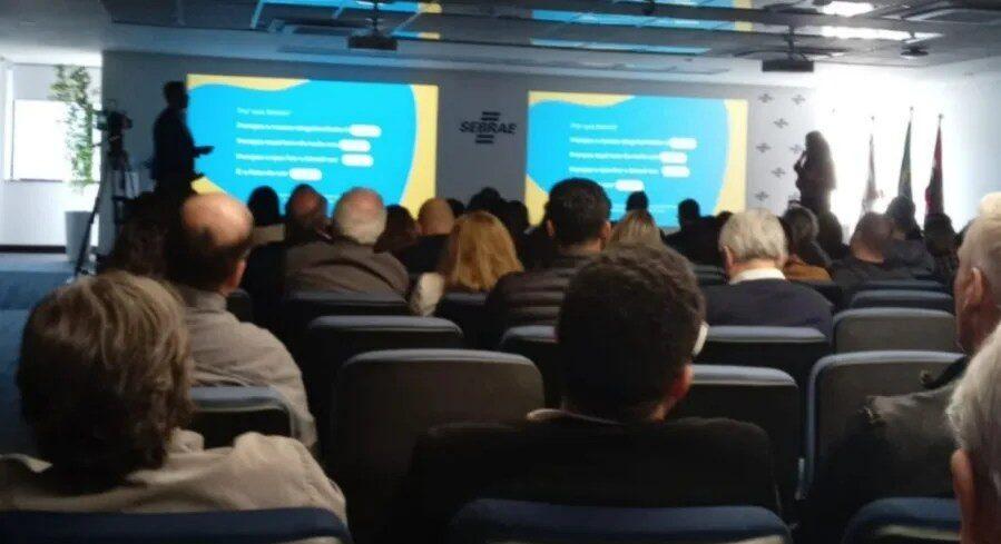 Diretora de Turismo de São José participa do evento Plano Brasis