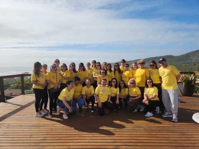 AVOS Day Use solidário na Praia do Rosa