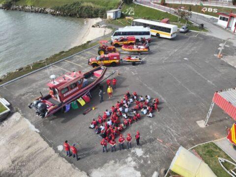 Equipes do 1º BBM atuando em diferentes situações em Florianópolis