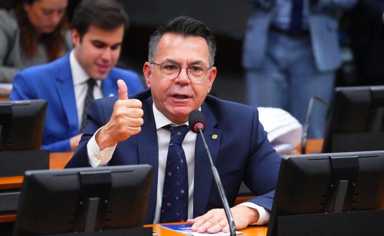 Atividades Comunitárias em Escolas