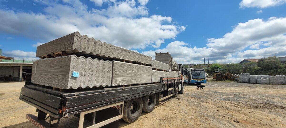 Defesa Civil em ação durante auxílio em Rio Negrinho