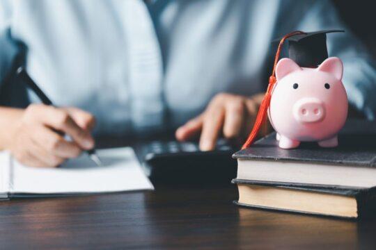 Estudantes adimplentes se beneficiam com proposta de quitação de parcelas do Fies