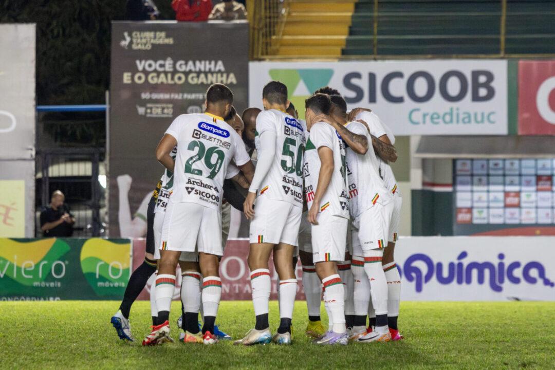 Brusque vs Guarani-SP - jogo de futebol