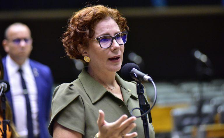 Carla Zambelli depoimento na CCJ