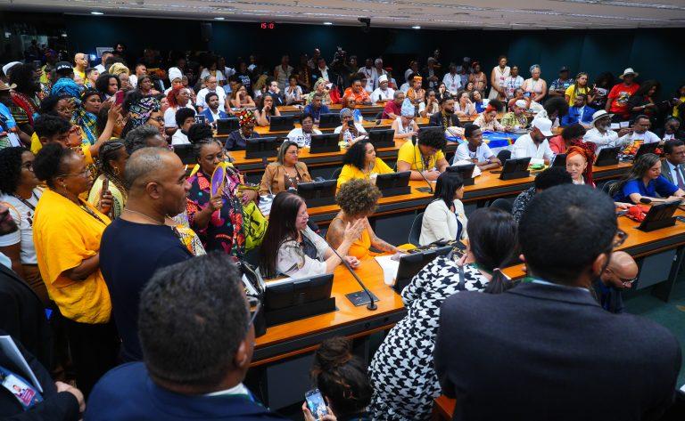 Movimentação de Movimentos Negros em Apoio à Comissão Especial