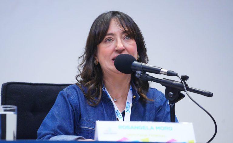 Imagem do debate na Comissão de Saúde sobre a negativa de incorporação de medicamento para tratamento da síndrome hemolítico-urêmica atípica