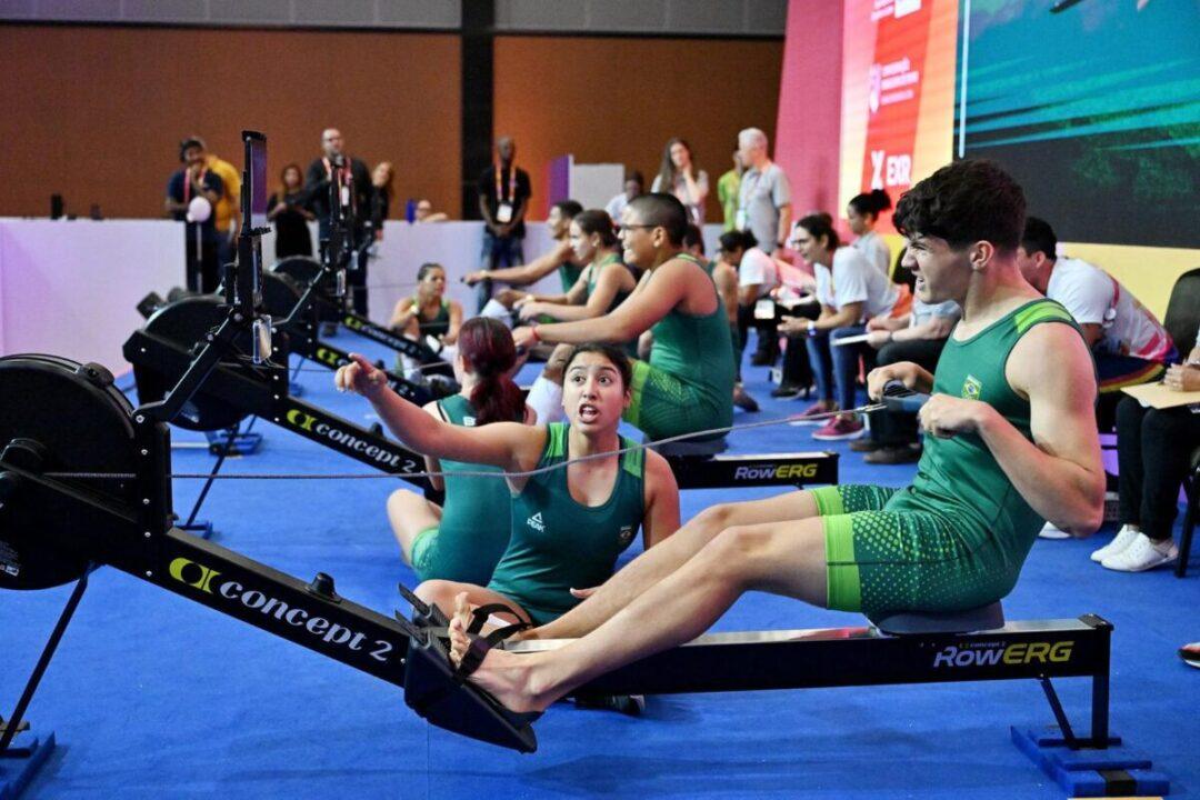 Atletas Lucas Alves Echs e Ana Clara Farias no pódio