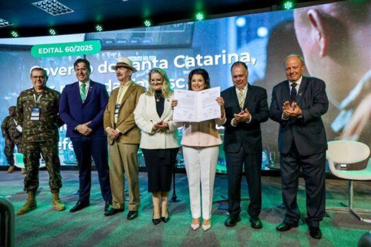 Edital 60/2025 - Imagem ilustrativa do investimento em pesquisas científicas