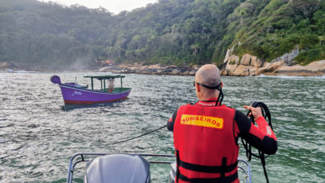 Resgate de Embarcação no Sul da Ilha
