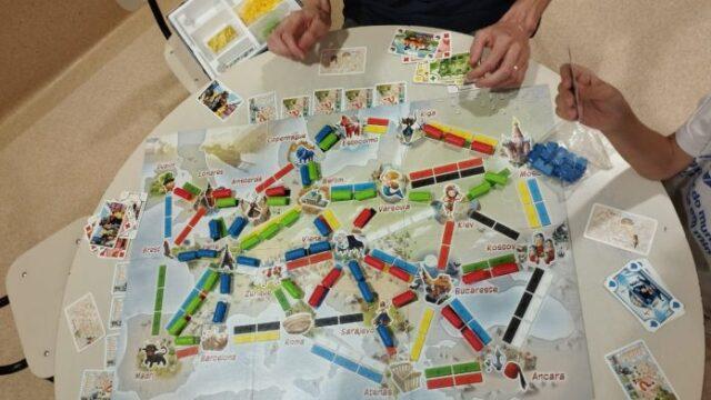 Jogos de Tabuleiro com Super Cérebro