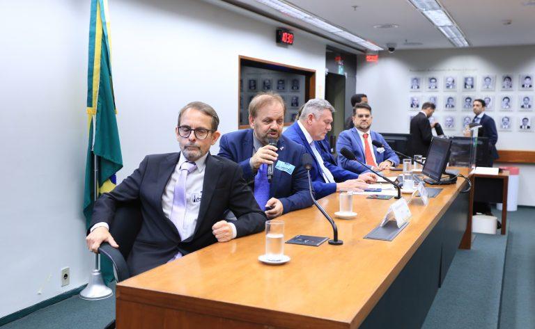 Representantes de municípios mineradores discutem desafios econômicos e de qualidade de vida