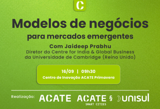 Jaideep Prabhu ministrando palestra sobre Inovações Frugais e Negócios Emergentes em Florianópolis