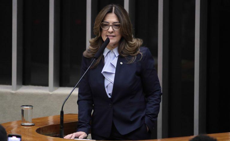 Imagem ilustrativa de jornada de trabalho contínua para empregados horistas