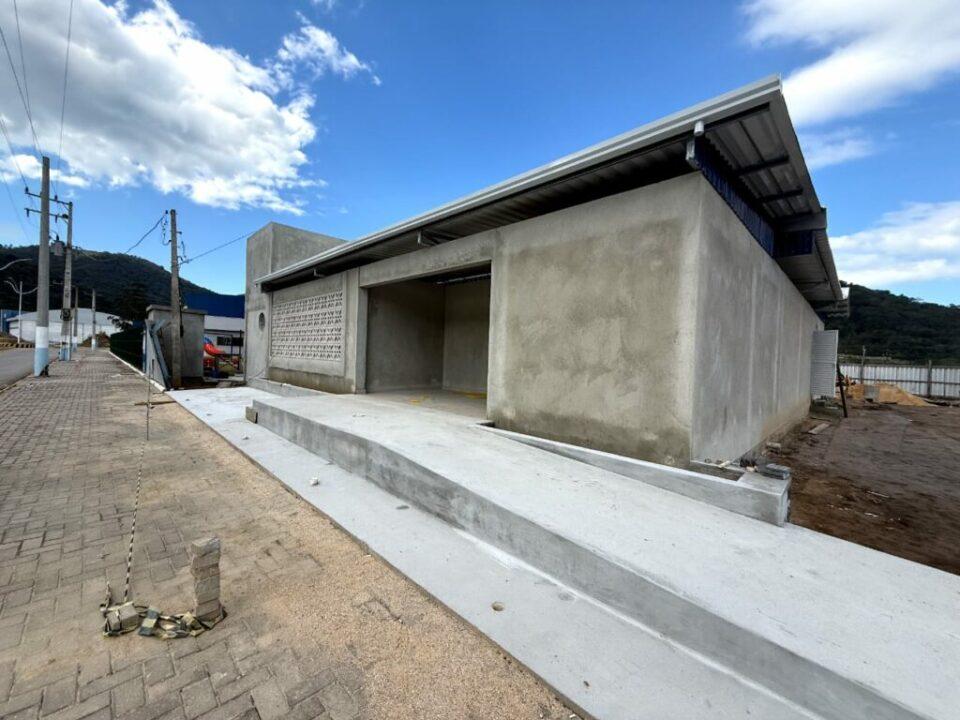 Construção do Núcleo de Acolhimento e Atenção à Saúde do Trabalhador em Itapema