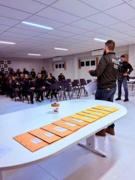 Operação policial apreende drogas na Grande Florianópolis