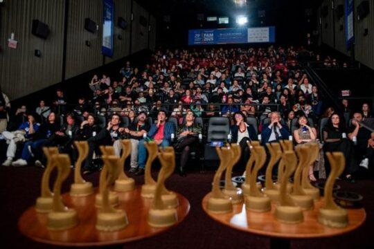 Troféu do Festival Internacional de Cinema FAM 2025