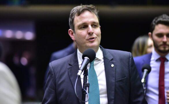 Projeto de lei - Segurança em Banheiros Públicos