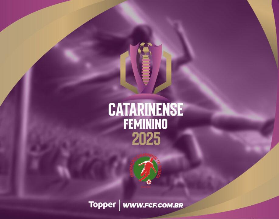 Jogadoras comemorando na semifinal do Catarinense Feminino