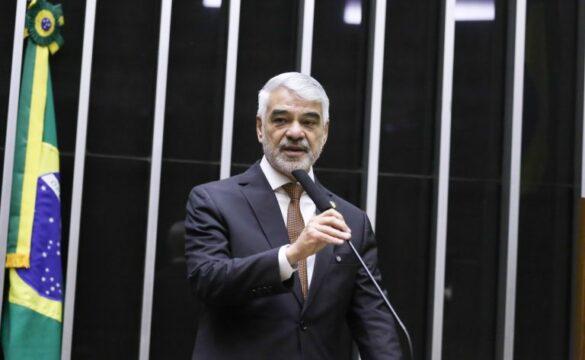 Senador Humberto Costa - Parlasul