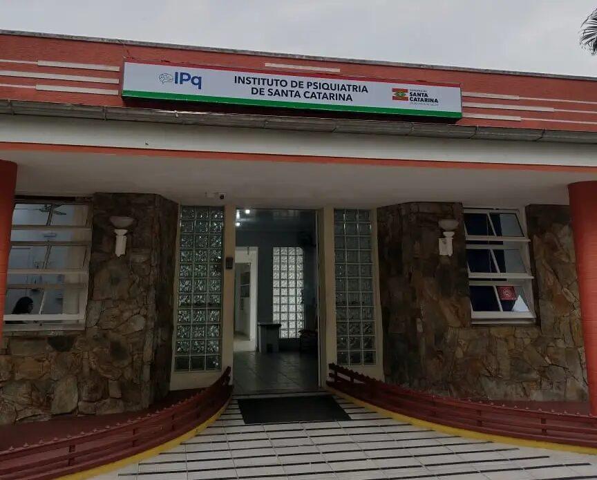 Imagem representativa de suposta negligência resultando em óbito de paciente e sequelas em bebê