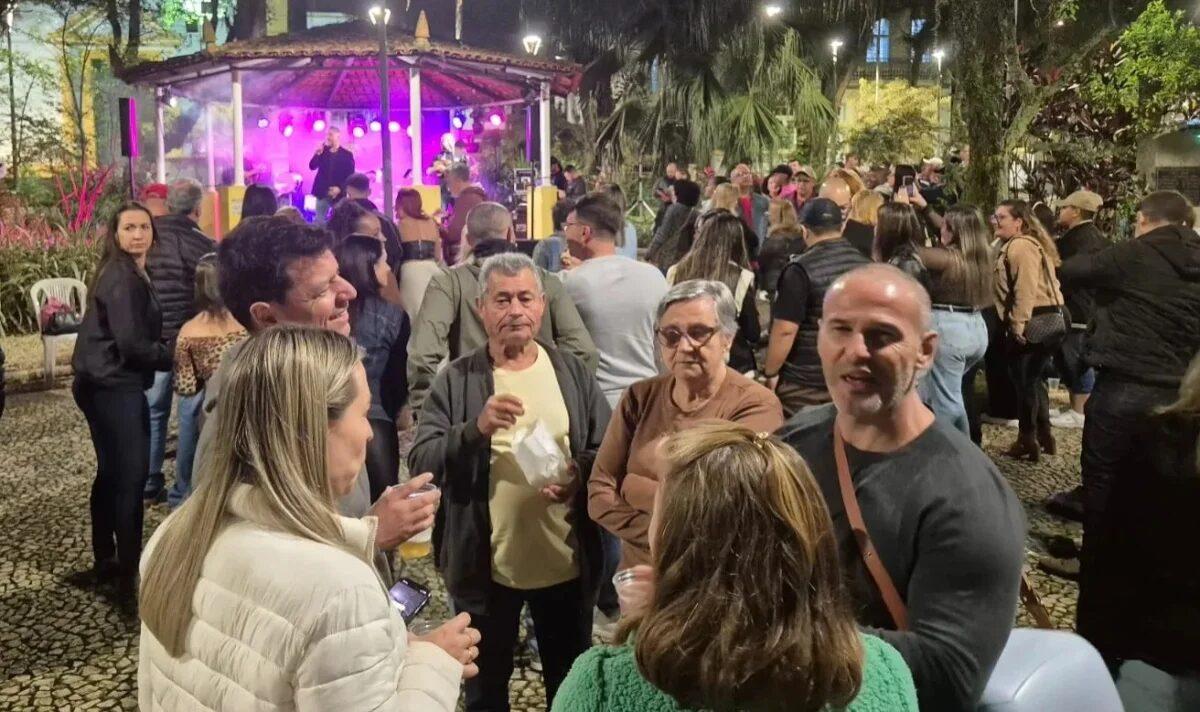 Terça na Praça em São José - Noite Histórica