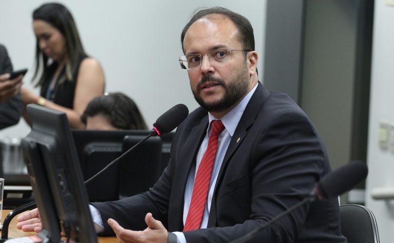 Imagem representativa de advogado na defensoria pública