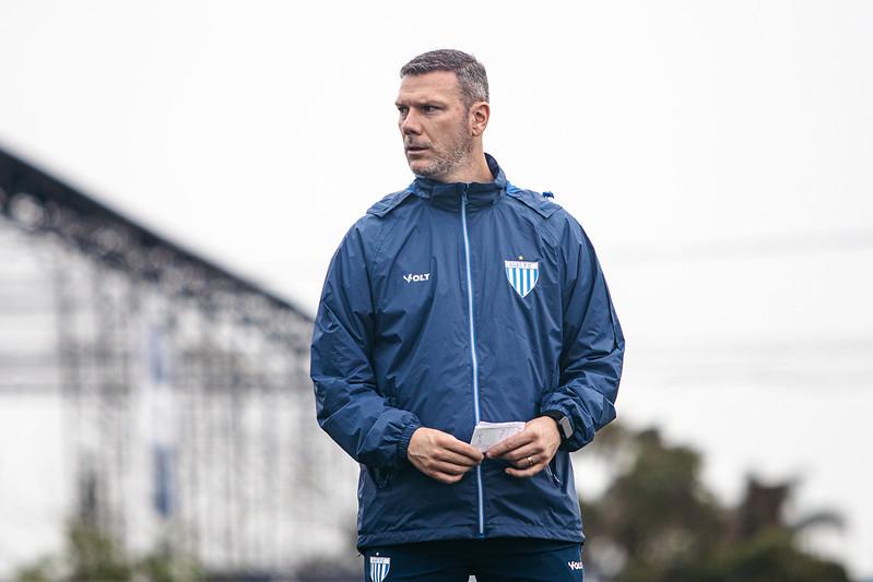 Treino do Avaí com Vinícius Bergantin