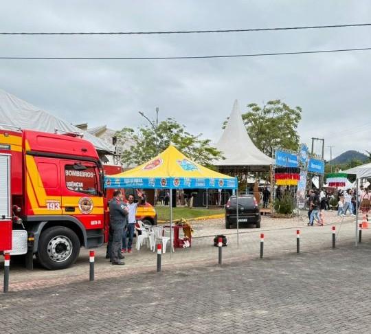 Corpo de Bombeiros Militar de Santa Catarina atuando na segurança da Festa do Imigrante em Timbó