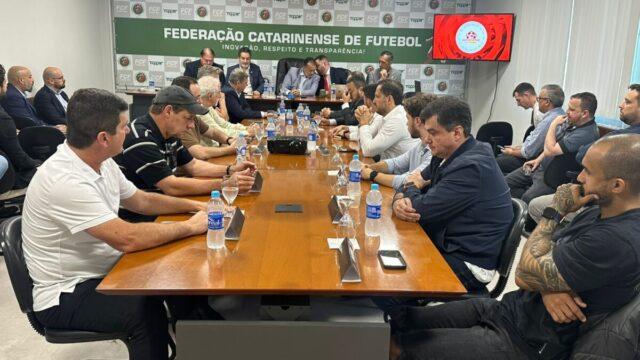 Trophy of Catarinense Fort Atacadista 2026 Season