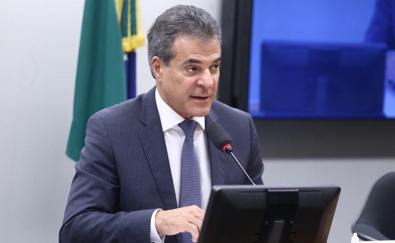 Imagem ilustrativa de uma linha de crédito emergencial para exportadores