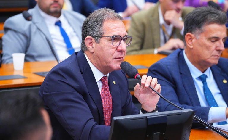 Projeto de Lei 2576/15 - Divulgação do Crime de Prevaricação