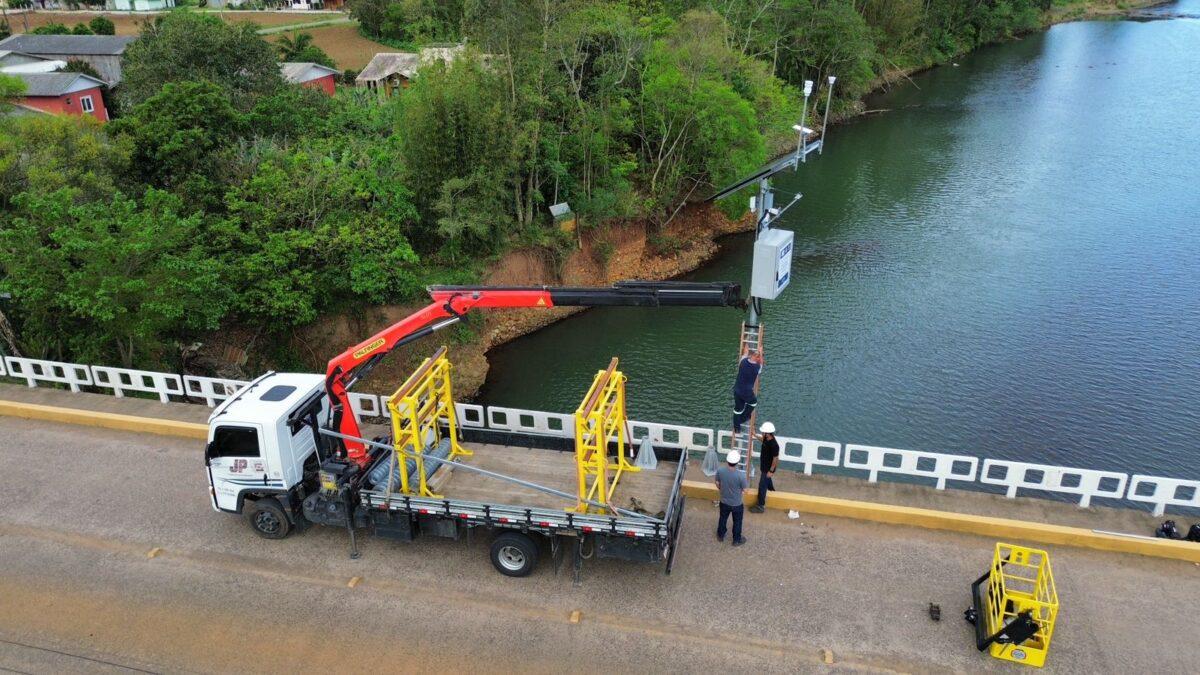 Estações Hidrológicas e Meteorológica