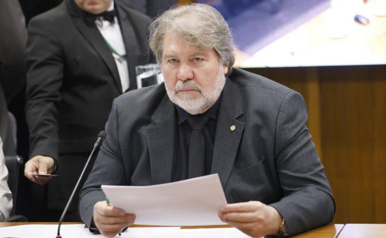 Estádios e ginásios esportivos sendo concedidos à iniciativa privada