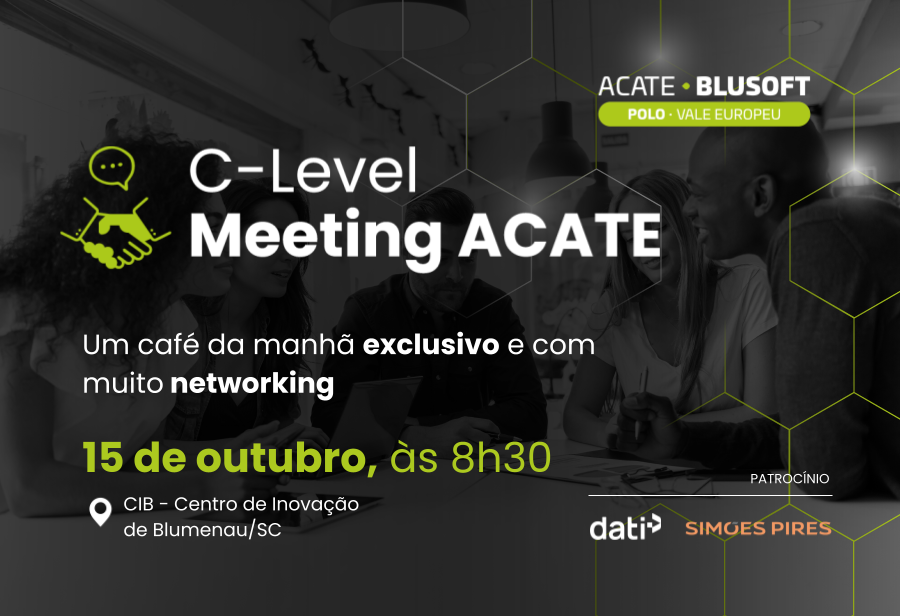 Executivos participando do C-Level Meeting em Blumenau