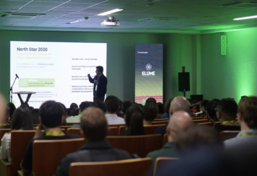 Foz Tech Summit 2025 em Itajaí - Inovação e tecnologia