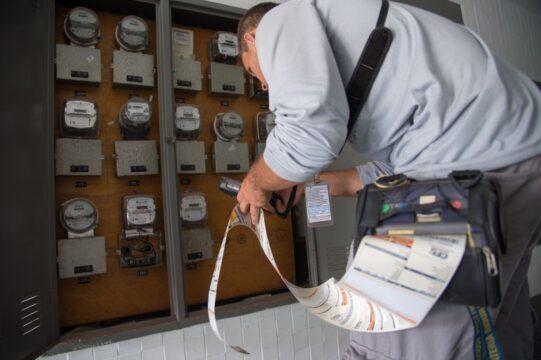Comissão vota na terça-feira MP que limita custos de energia para consumidores